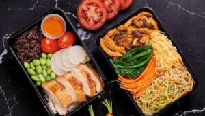 Thực đơn cho trẻ thừa cân theo từng độ tuổi: Nguyên tắc và gợi ý thực đơn cho cha mẹ